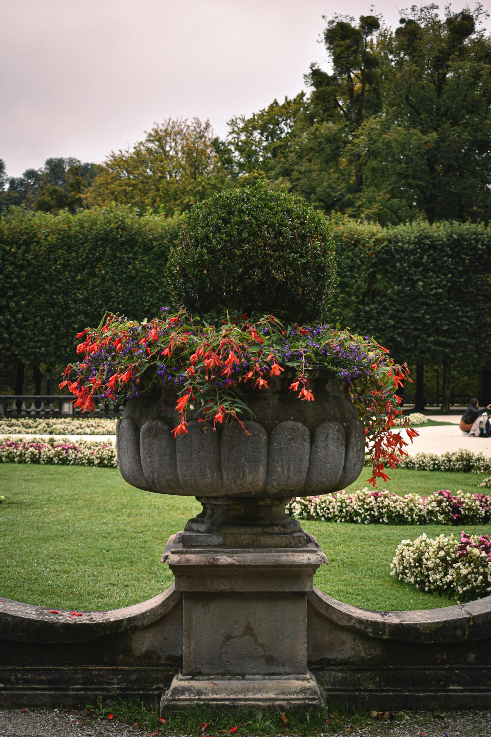 Turf, Planter & Bed Maintenance